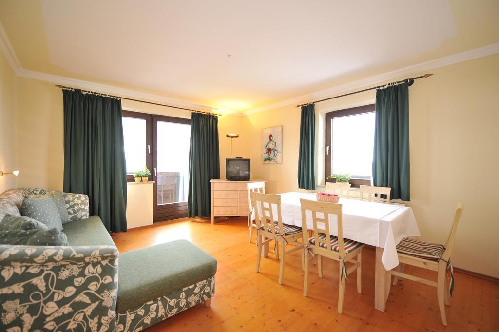 אבן אים פונגאו Apparthotel Restaurant Steiners חדר תמונה